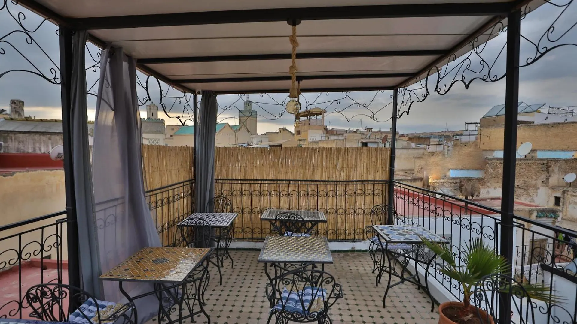 Dar Amazigh Bed & Breakfast Fes