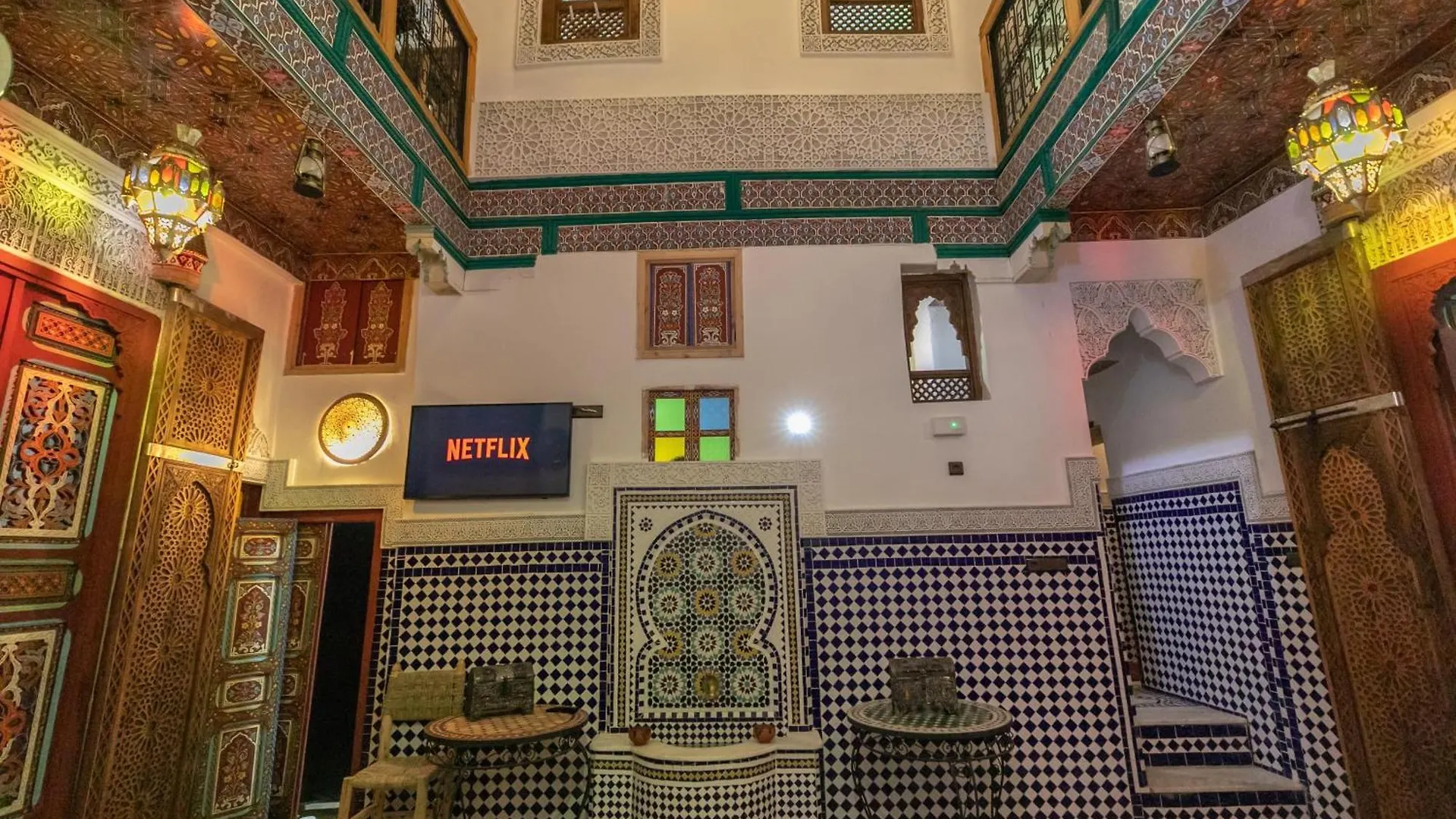 Dar Amazigh contacts